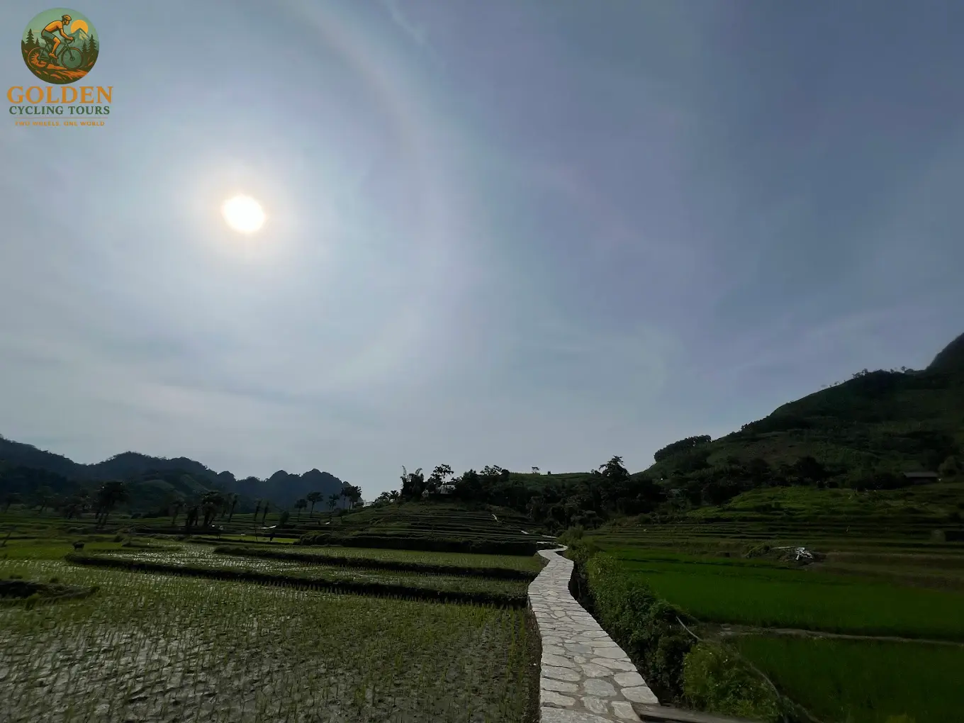 3-Day Thai Nguyen Backroad Cycling Tour: Ban Ten, Tea Hills & Nui Coc